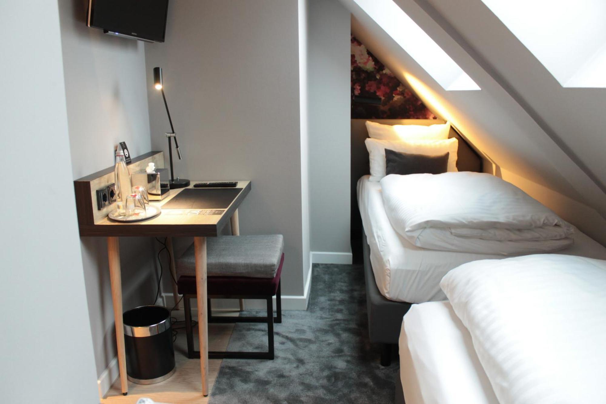 Comfort Single Room